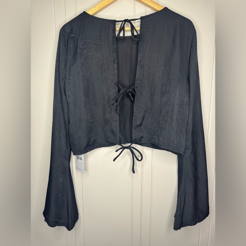 Princess Polly Rhydian Long Sleeve Tie Top Black - Picture 10 of 15